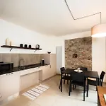 아파트 Domus Acaja
