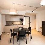 Domus Acaja 아파트