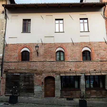 Domus Acaja Appartement Pinerol