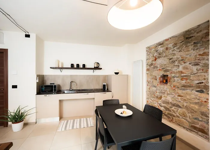 Domus Acaja Apartment Pinerolo